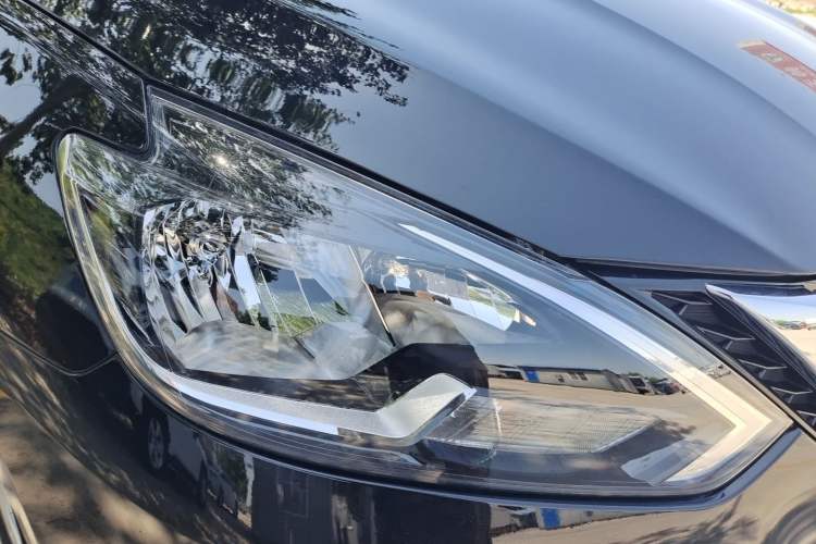 Used Nissan Sylphy 2024 Revised Version Classic 1.6XE CVT Comfort Edition Right Front Headlight