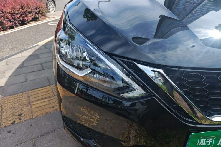 Used Nissan Sylphy 2024 Facelifted Three Classic 1.6XE CVT Comfort Edition Right Front Headlight