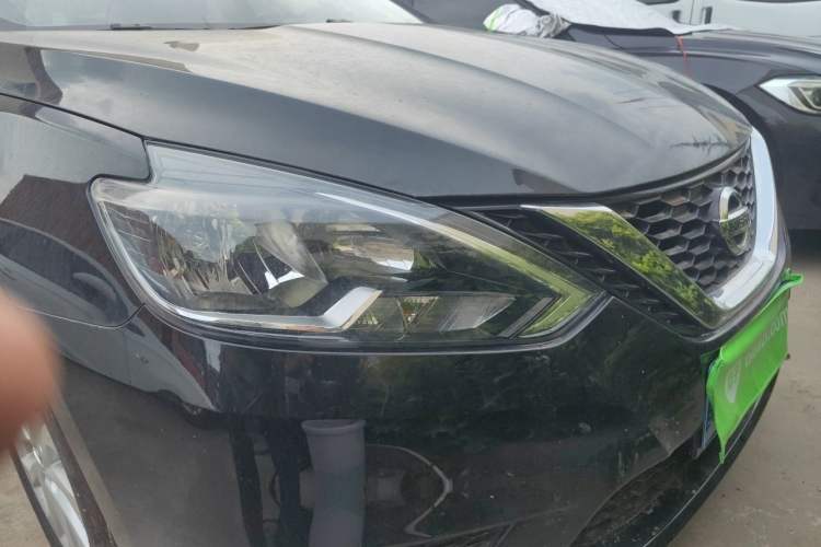 Used Nissan Sylphy 2024 Facelifted Three Classic 1.6XE CVT Comfort Edition Right Front Headlight