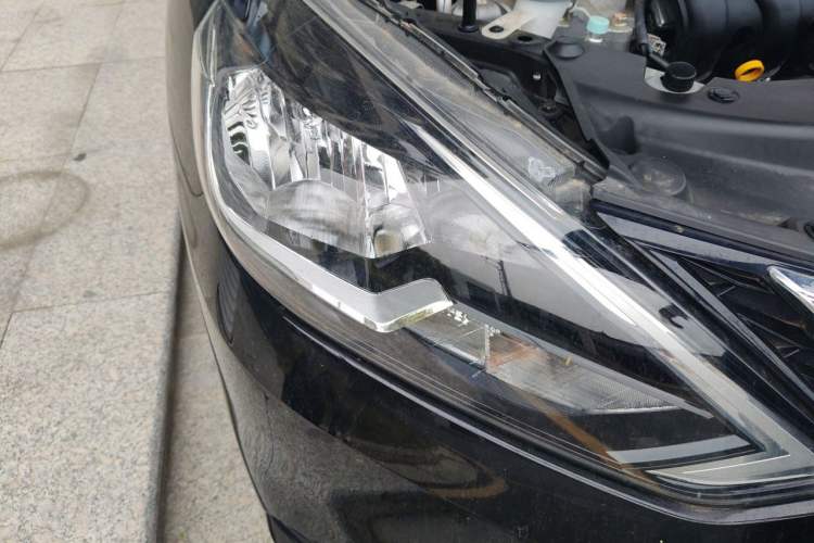 Used Nissan Sylphy 2024 Restyled Version 2 Classic 1.6XE CVT Comfort Edition Right Front Headlight