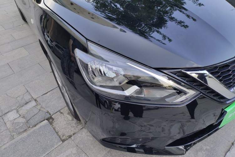 Used Nissan Sylphy 2024 Facelifted Three Classic 1.6XE CVT Comfort Edition Right Front Headlight