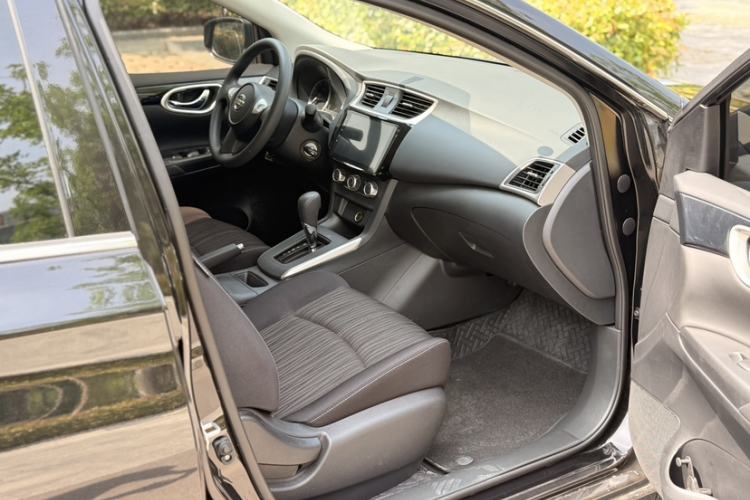 Used Nissan Sylphy 2024 Facelifted Three Classic 1.6XE CVT Comfort Edition Right Front Seat