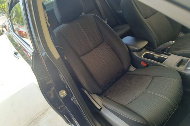 Used Nissan Sylphy 2024 Restyled Version 2 Classic 1.6XE CVT Comfort Edition Right Front Seat