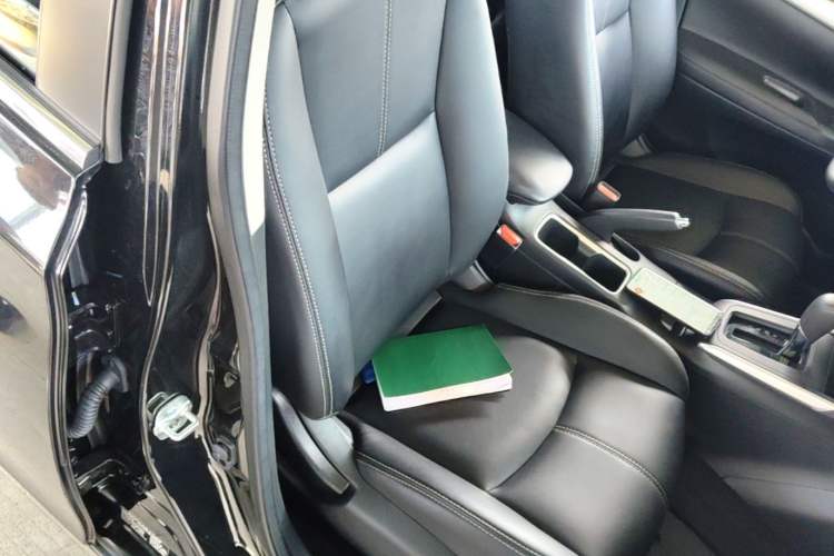 Used Nissan Sylphy 2024 Classic 1.6XE CVT Comfort Edition Right Front Seat