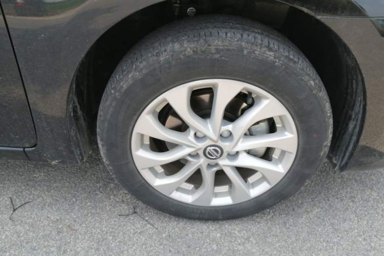 Used Nissan Sylphy 2024 Revised Version Classic 1.6XE CVT Comfort Edition Right Front Wheel Hub