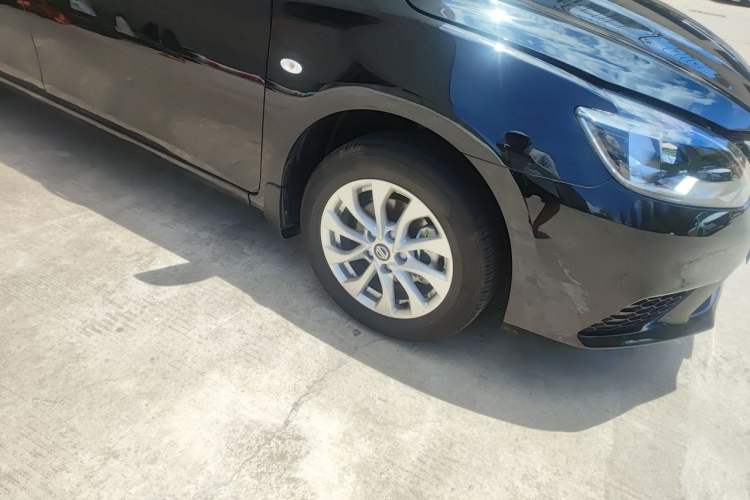 Used Nissan Sylphy 2024 Facelifted Three Classic 1.6XE CVT Comfort Edition Right Front Wheel Hub