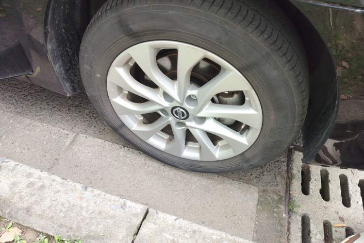 Used Nissan Sylphy 2024 Classic 1.6XE CVT Comfort Edition Right Front Wheel Hub