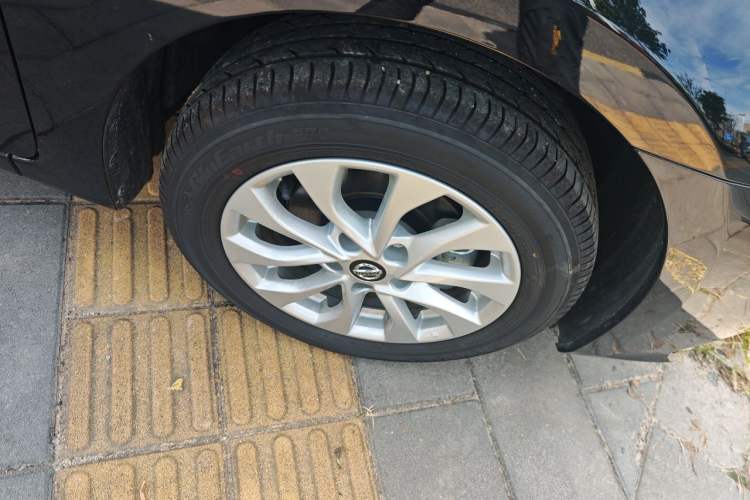 Used Nissan Sylphy 2024 Facelifted Three Classic 1.6XE CVT Comfort Edition Right Front Wheel Hub