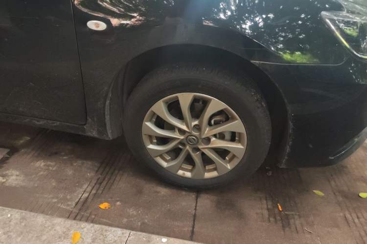 Used Nissan Sylphy 2024 Classic 1.6XE CVT Comfort Edition Right Front Wheel Hub