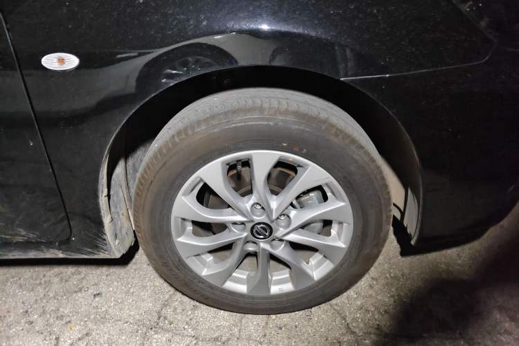 Used Nissan Sylphy 2024 Facelifted Three Classic 1.6XE CVT Comfort Edition Right Front Wheel Hub