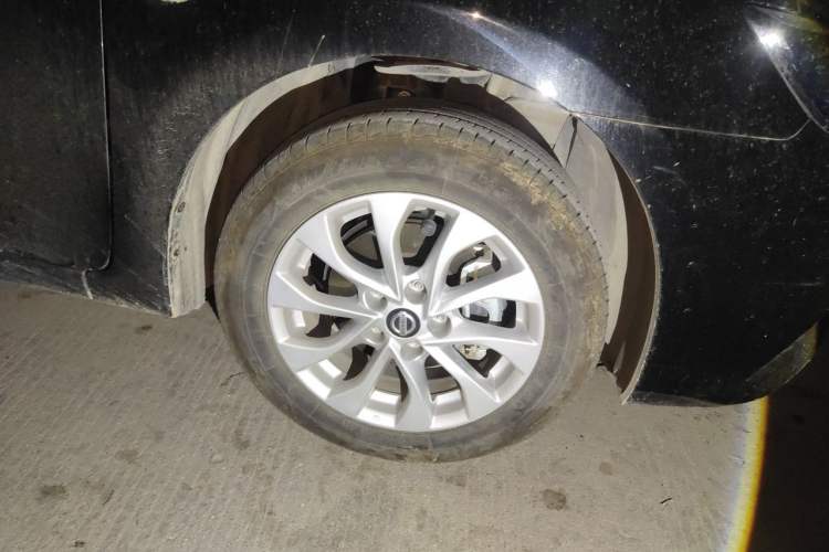 Used Nissan Sylphy 2024 Revised Version Classic 1.6XE CVT Comfort Edition Right Front Wheel Hub