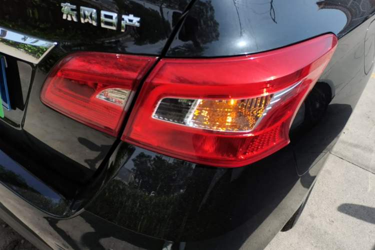 Used Nissan Sylphy 2024 Classic 1.6XE CVT Comfort Edition Right Rear Taillight
