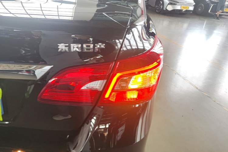 Used Nissan Sylphy 2024 Classic 1.6XE CVT Comfort Edition Right Rear Taillight