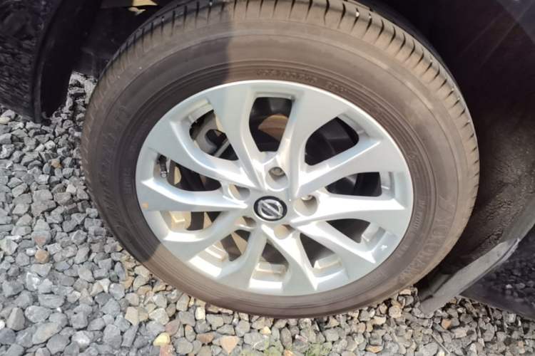 Used Nissan Sylphy 2024 Classic 1.6XE+ CVT Large-Screen Version Right Rear Wheel Hub