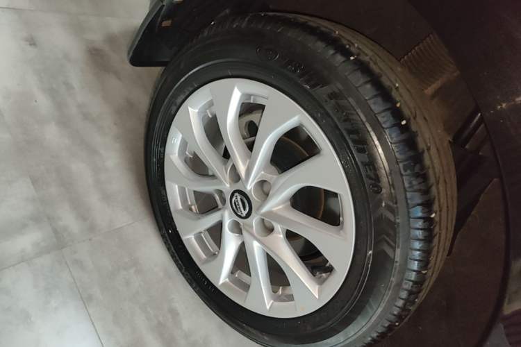 Used Nissan Sylphy 2024 Facelifted Three Classic 1.6XE CVT Comfort Edition Right Rear Wheel Hub