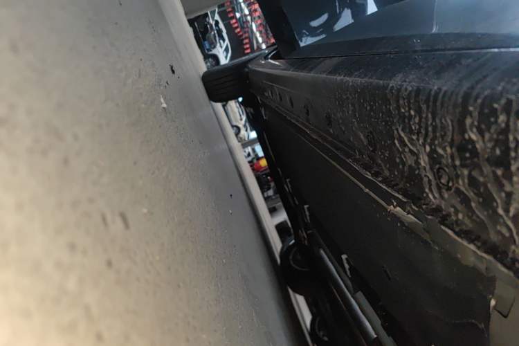 Used Nissan Sylphy 2024 Facelifted Three Classic 1.6XE CVT Comfort Edition Right Side Sill