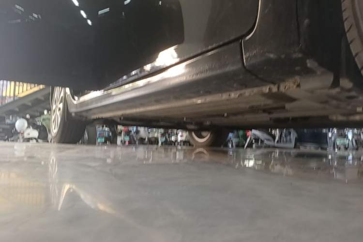 Used Nissan Sylphy 2024 Restyled Version 2 Classic 1.6XE CVT Comfort Edition Right Side Sill