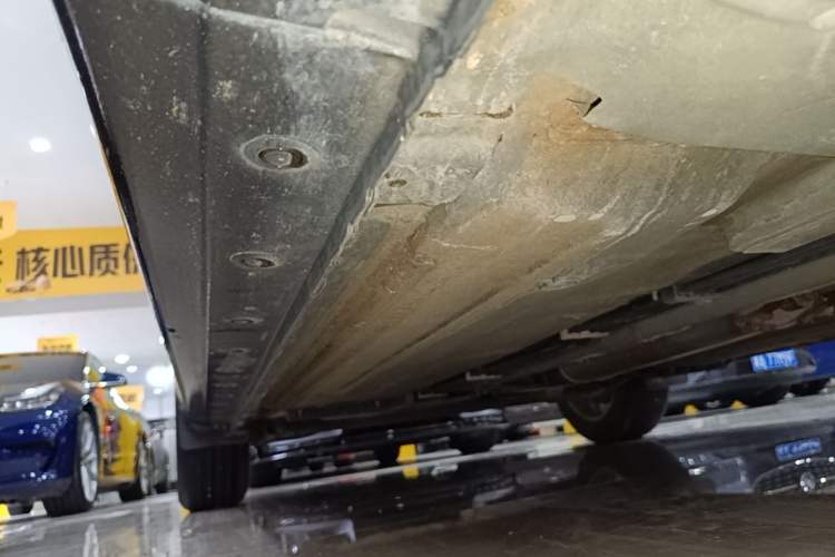 Used Nissan Sylphy 2024 Classic 1.6XE CVT Comfort Edition Right Side Sill