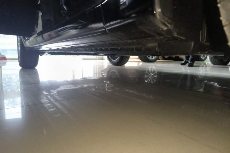 Used Nissan Sylphy 2024 Facelifted Three Classic 1.6XE CVT Comfort Edition Right Side Sill