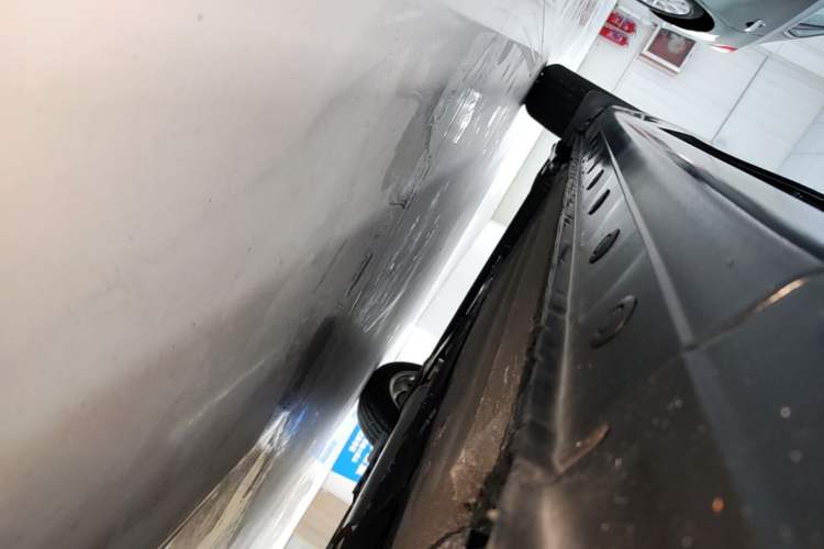 Used Nissan Sylphy 2024 Classic 1.6XE CVT Comfort Edition Right Side Sill