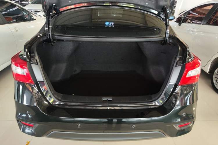 Used Nissan Sylphy 2024 Classic 1.6XE CVT Comfort Edition Trunk