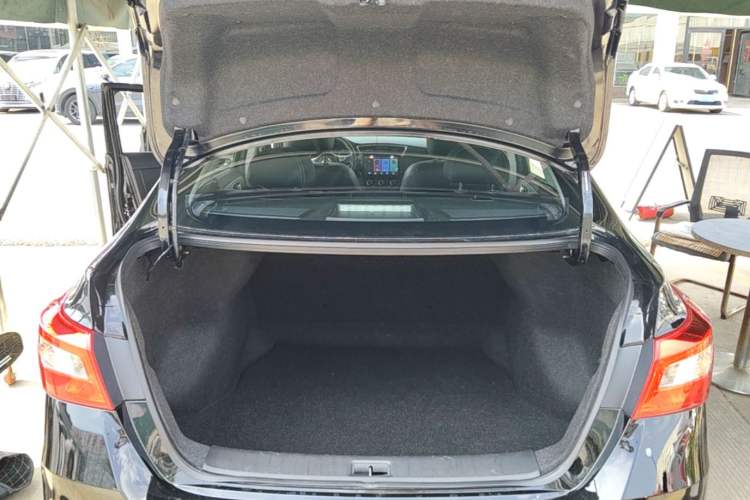 Used Nissan Sylphy 2024 Classic 1.6XE CVT Comfort Edition Trunk