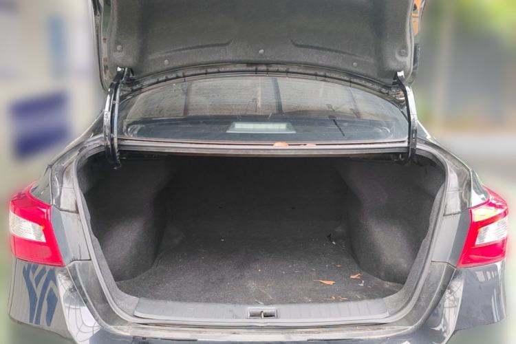 Used Nissan Sylphy 2024 Classic 1.6XE CVT Comfort Edition Trunk