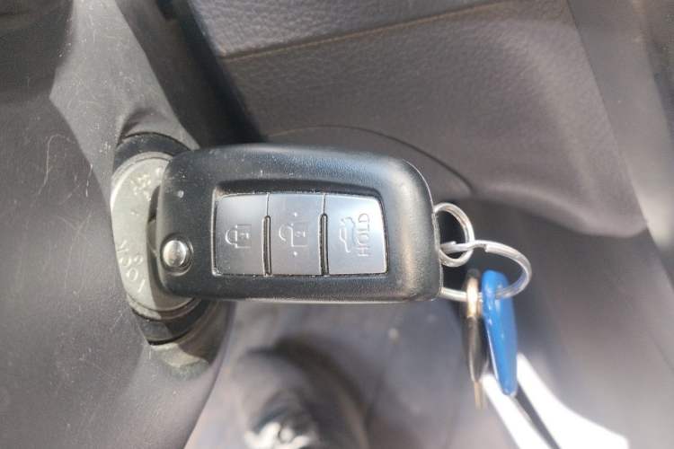 Used Nissan Sylphy 2024 Classic 1.6XE CVT Comfort Edition Vehicle Key