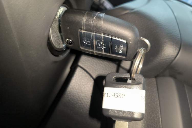 Used Nissan Sylphy 2024 Facelifted Three Classic 1.6XE CVT Comfort Edition Vehicle Key