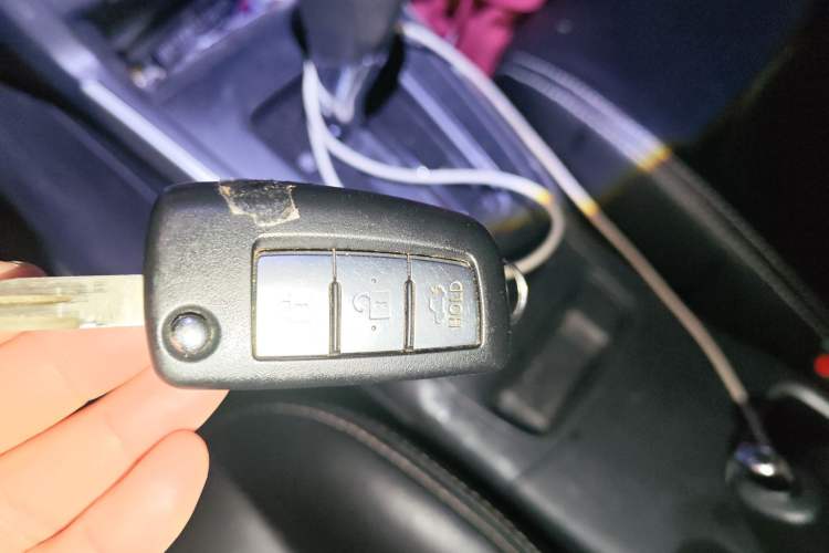 Used Nissan Sylphy 2024 Classic 1.6XE CVT Comfort Edition Vehicle Key