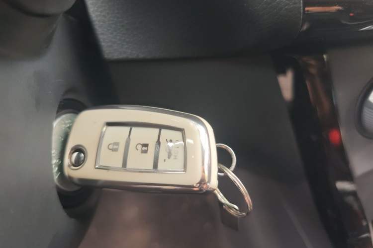 Used Nissan Sylphy 2024 Classic 1.6XL CVT Luxury Edition Vehicle Key