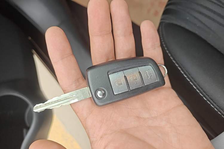 Used Nissan Sylphy 2024 Classic 1.6XE CVT Comfort Edition Vehicle Key