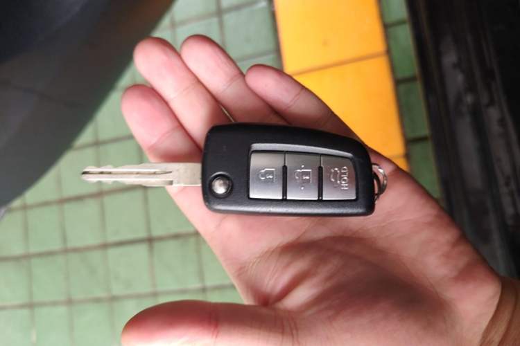 Used Nissan Sylphy 2024 Classic 1.6XE CVT Comfort Edition Vehicle Key