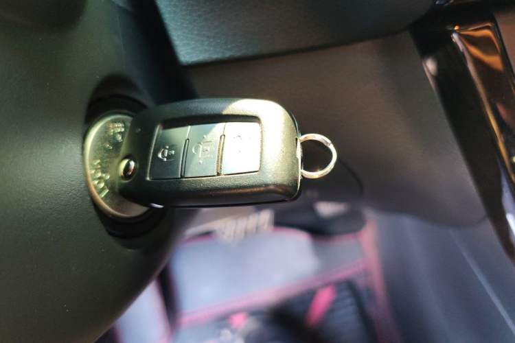 Used Nissan Sylphy 2024 Classic 1.6XL CVT Luxury Edition Vehicle Key