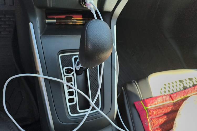 Used Nissan Sylphy 2024 Restyled Version 2 Classic 1.6XE CVT Comfort Edition Gear Lever
