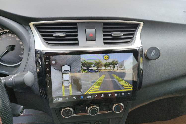 Used Nissan Sylphy 2024 Classic 1.6XE CVT Comfort Edition Audio And AC Panel