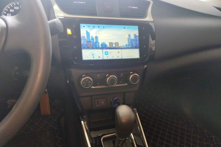 Used Nissan Sylphy 2024 Classic 1.6XL CVT Luxury Edition Audio And AC Panel