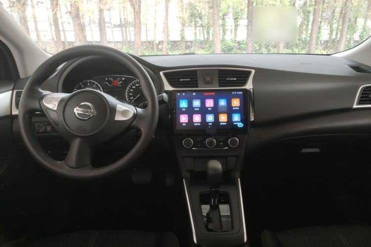 Used Nissan Sylphy 2024 Restyled Version 2 Classic 1.6XE CVT Comfort Edition Center Console