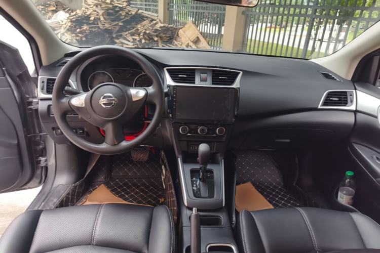 Used Nissan Sylphy 2024 Classic 1.6XE CVT Comfort Edition Center Console