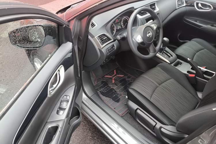 Used Nissan Sylphy 2024 Facelifted Three Classic 1.6XE CVT Comfort Edition Driver Seat