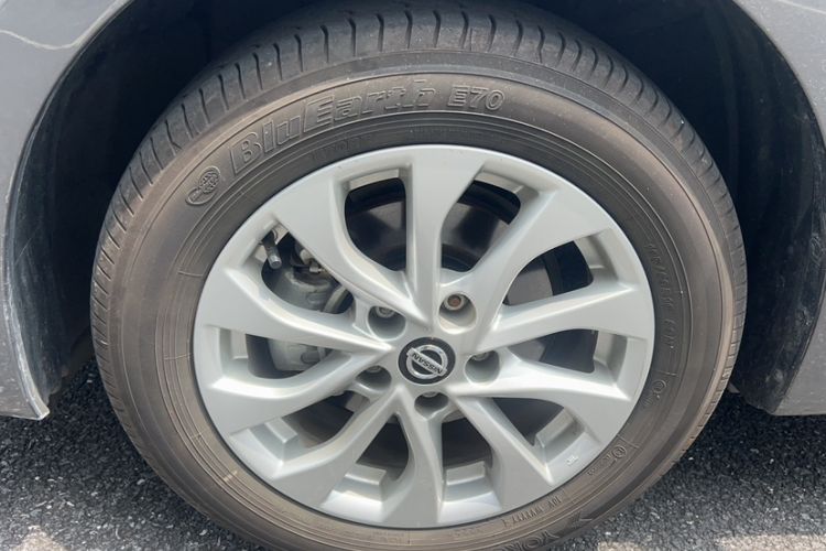 Used Nissan Sylphy 2024 Facelifted Three Classic 1.6XE CVT Comfort Edition Exterior 14