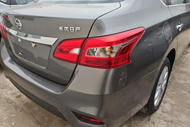 Used Nissan Sylphy 2024 Facelifted Three Classic 1.6XE CVT Comfort Edition Exterior 3