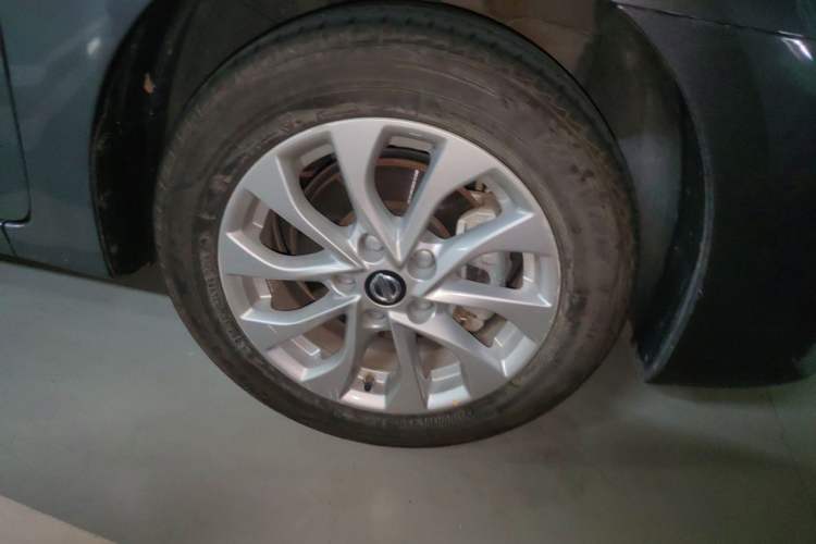 Used Nissan Sylphy 2024 Classic 1.6XE CVT Comfort Edition Exterior 4