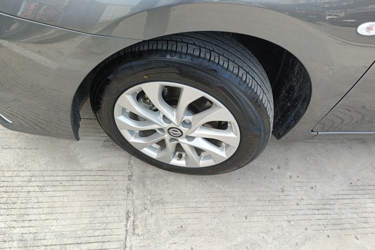 Used Nissan Sylphy 2024 Restyled Version 2 Classic 1.6XE CVT Comfort Edition Exterior 4