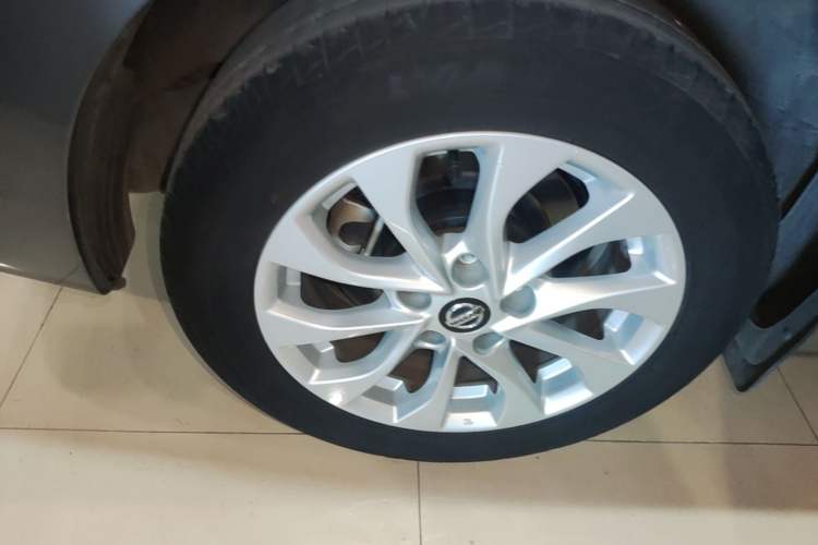 Used Nissan Sylphy 2024 Classic 1.6XE CVT Comfort Edition Exterior 5