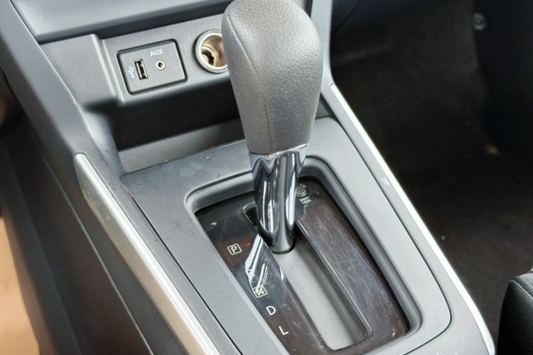 Used Nissan Sylphy 2024 Classic 1.6XE CVT Comfort Edition Gear Lever
