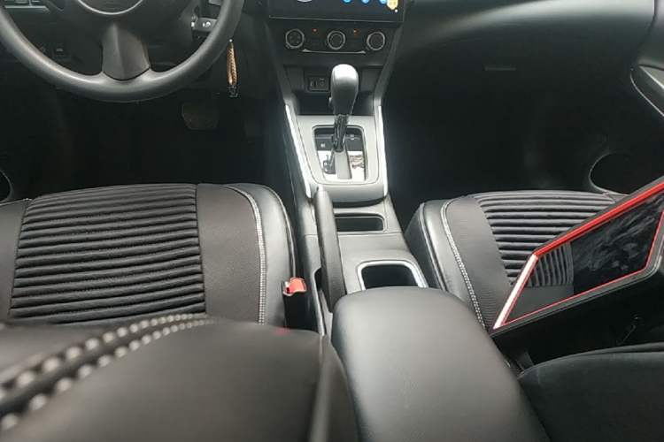 Used Nissan Sylphy 2024 Classic 1.6XE CVT Comfort Edition Gear Lever