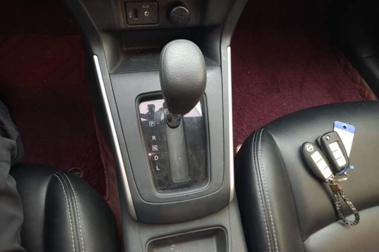 Used Nissan Sylphy 2024 Classic 1.6XE CVT Comfort Edition Gear Lever