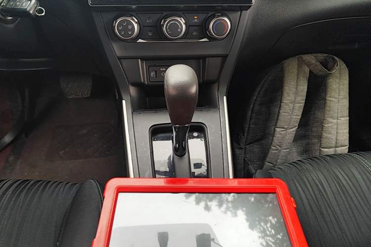 Used Nissan Sylphy 2024 Classic 1.6XE CVT Comfort Edition Gear Lever