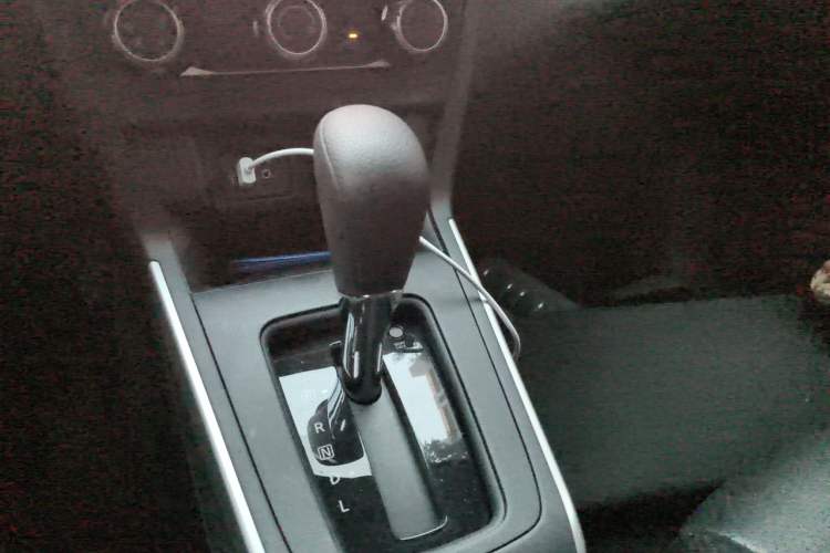 Used Nissan Sylphy 2024 Classic 1.6XE CVT Comfort Edition Gear Lever